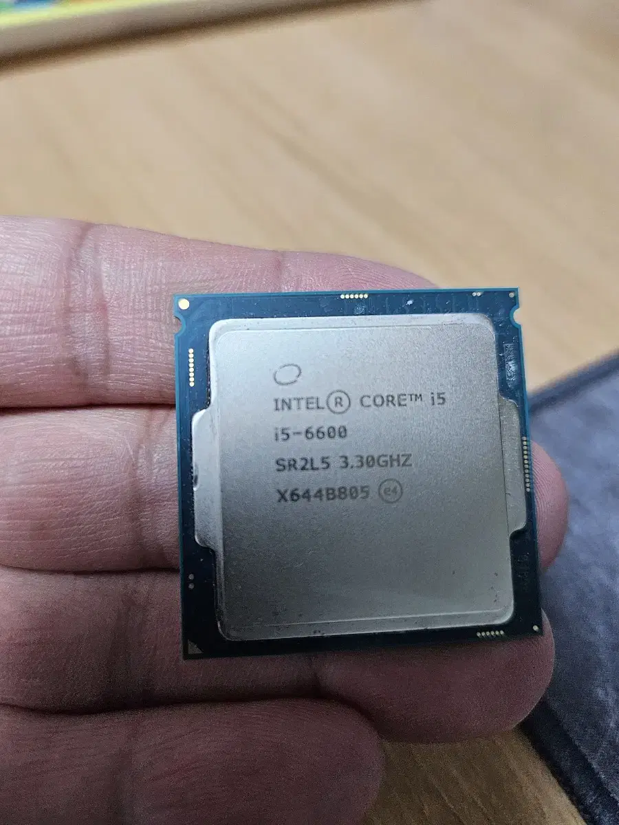 인텔 i5-6600 스카이레이크 (택포) 팝니다.